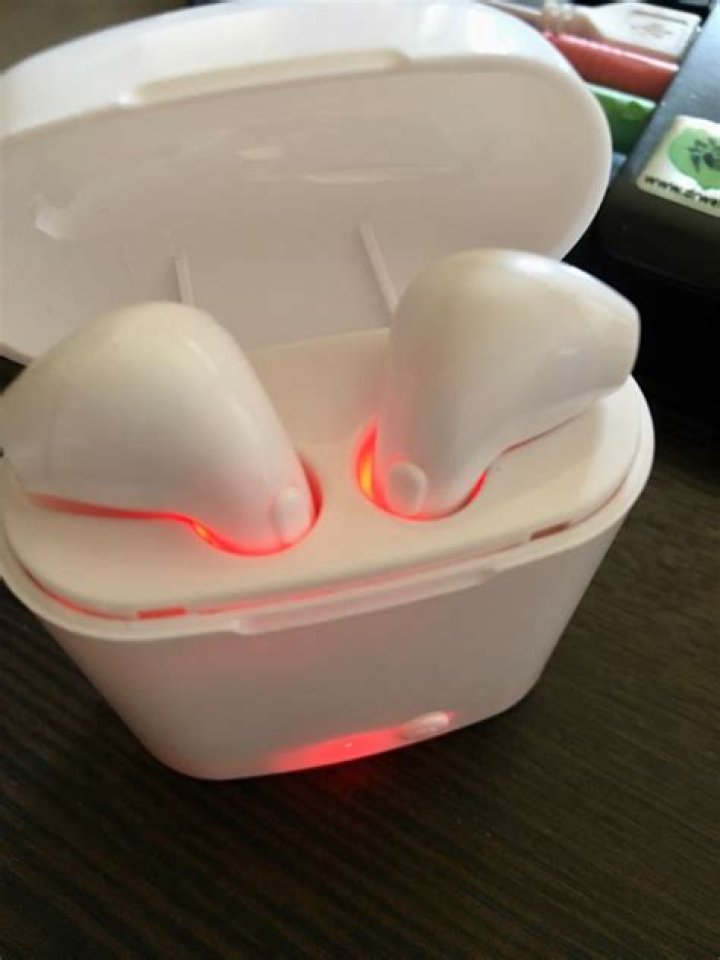 Are i7s AirPods real?