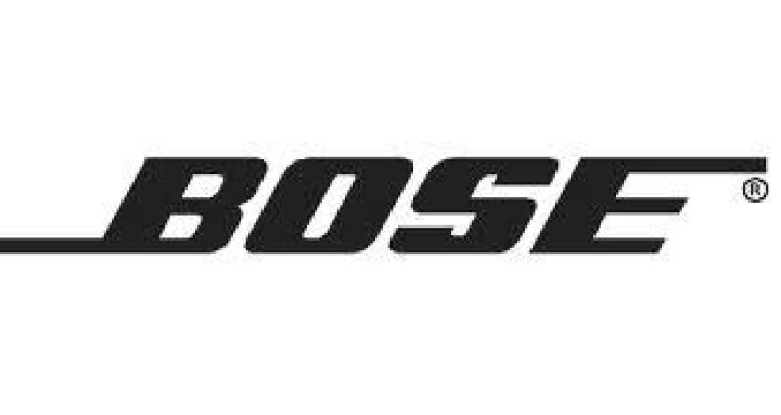 Are there any Bose service centers in the US?