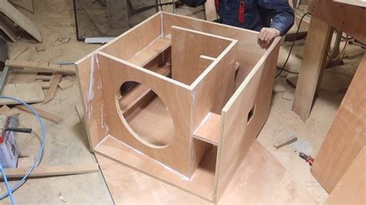 Can a subwoofer be used as a full range speaker?