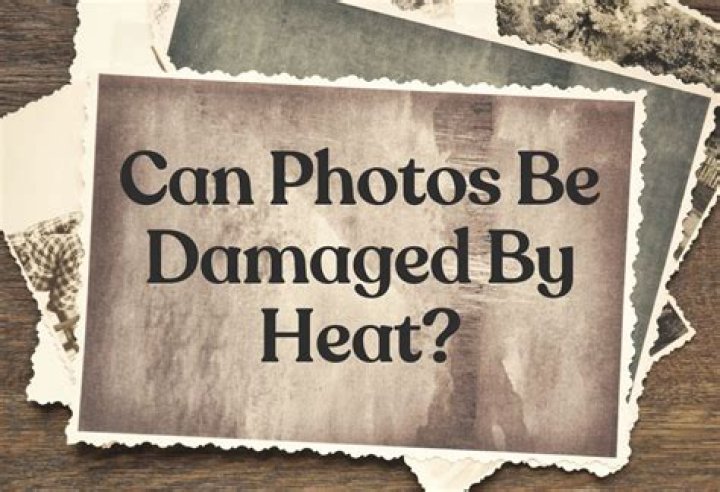 Can CDs be damaged by heat?