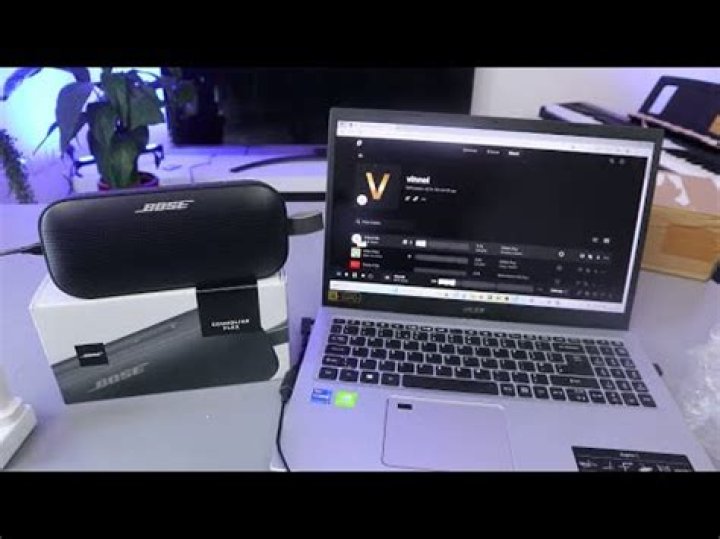 Can I connect Bose SoundDock to laptop?
