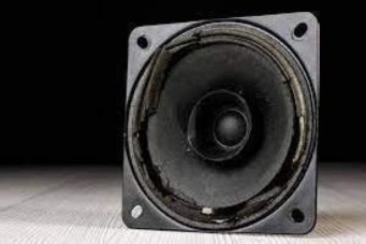 Can subwoofers be repaired?