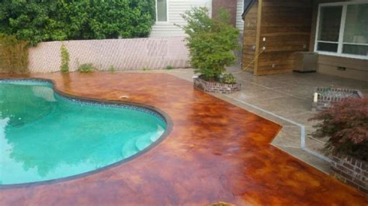 Can you acid wash Coloured concrete?