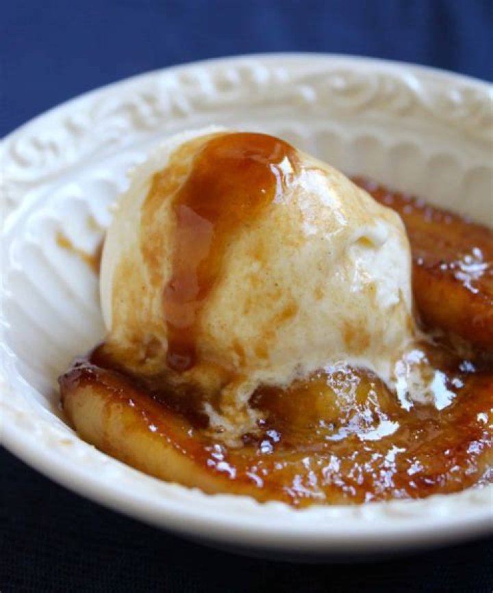 Can you make caramelized rum bananas and ice cream?