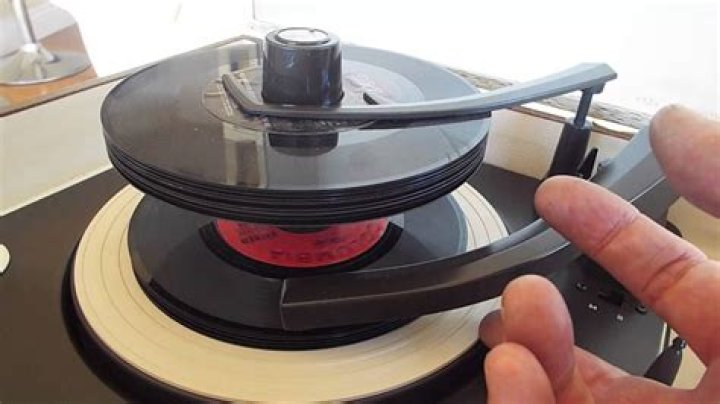Can you play a 45 on a record player?