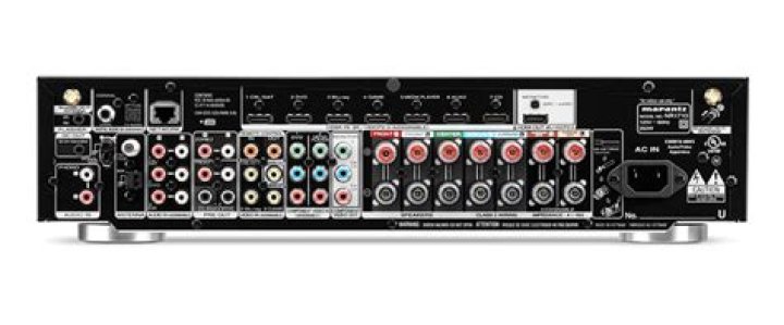 Do AV receivers have speakers?