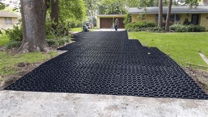 Do pavers make a good driveway?