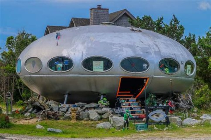 Do people actually live in mud houses?