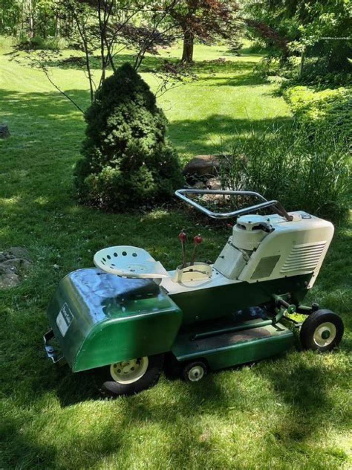 Does anyone buy old lawn mowers?