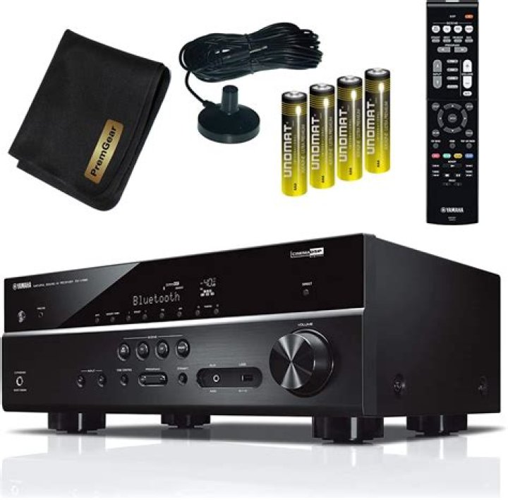 Does Yamaha receiver have microphone input?