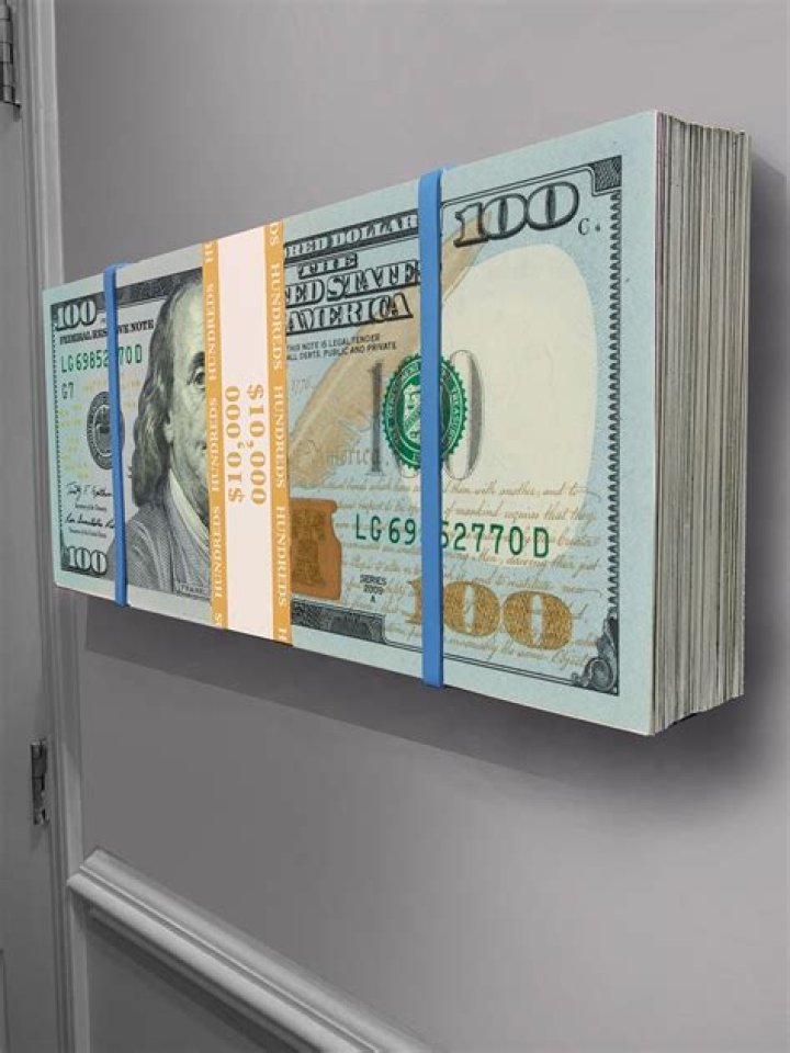 How big is a brick of money?
