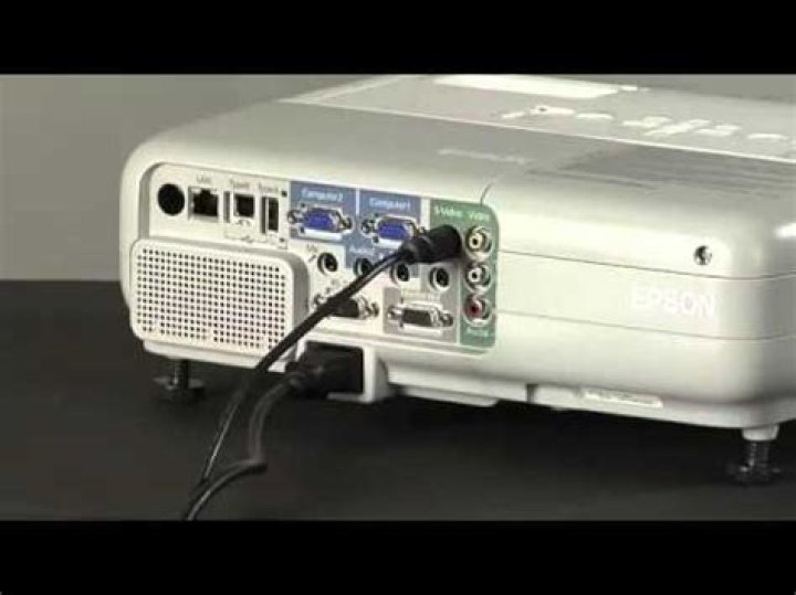 How do I change my Epson projector to HDMI?