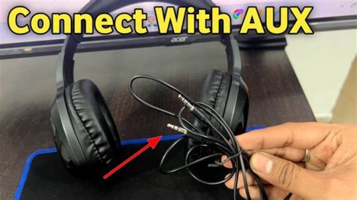 How do I connect an AUX to my computer?