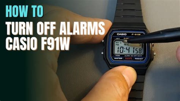 How do I deactivate the alarm on my FM radio?