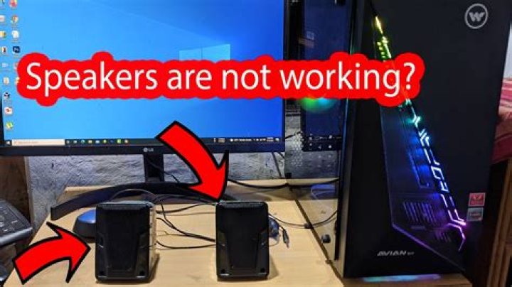 How do I get my speakers to play through my surround sound Windows 10?