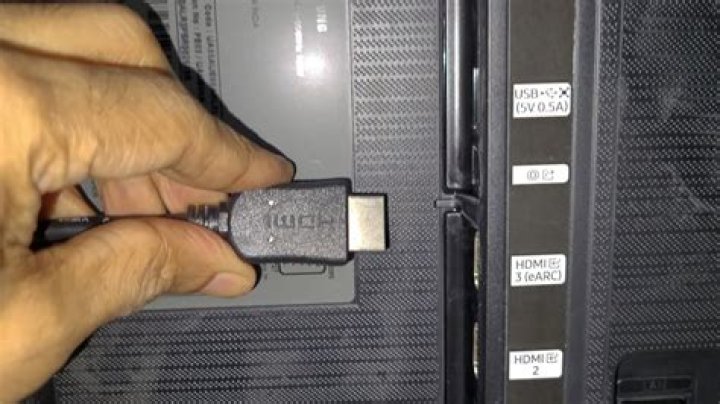 How do I get the HDMI to work on my Samsung TV?