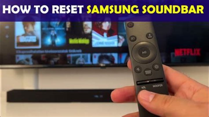 How do I reset my Samsung sound bar speaker?