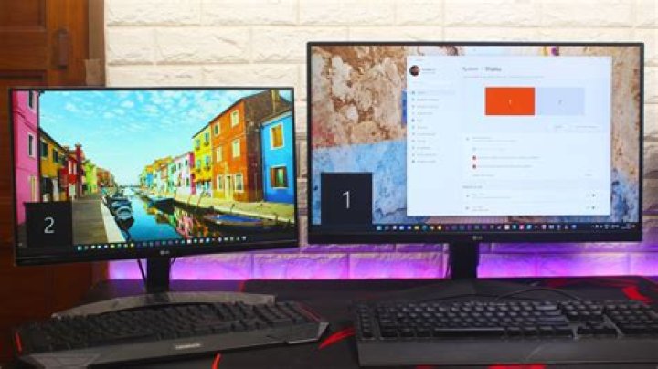 How do I set up dual projectors?