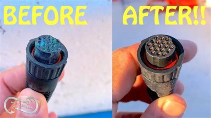 How do you clean corroded RCA jacks?