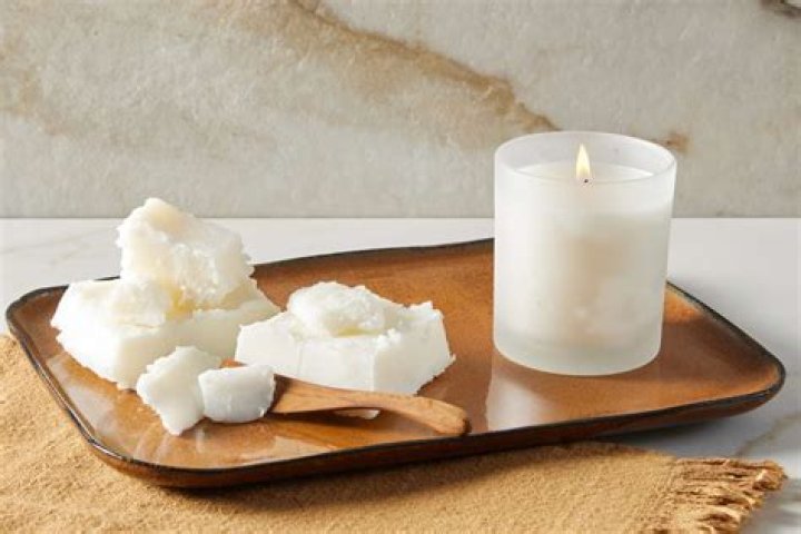 How do you keep candle wax from shrinking?