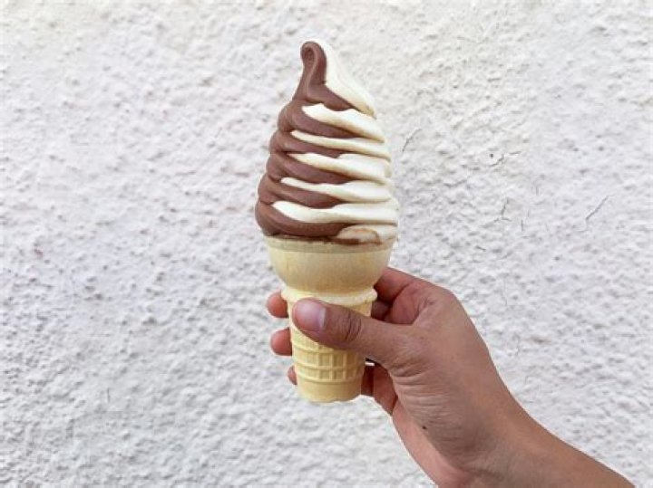 How do you make the perfect ice cream swirl?