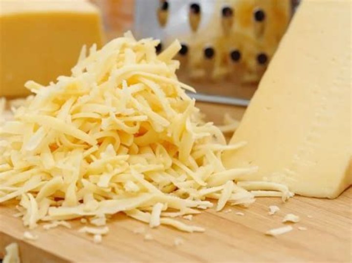 How do you melt down cheese for pasta?