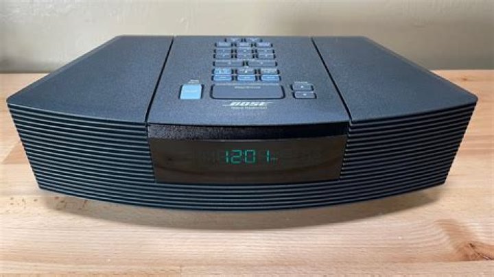 How does a Bose Wave radio work on a CD?