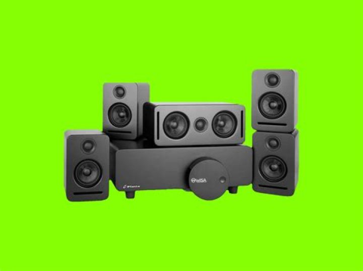 How does a wireless surround sound system work?