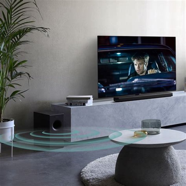 How does the Panasonic sc-htb500 sound bar work?
