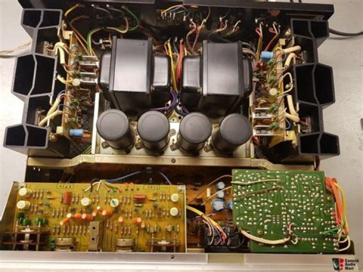 How does the pioneer sa-8500 stereo amplifier work?