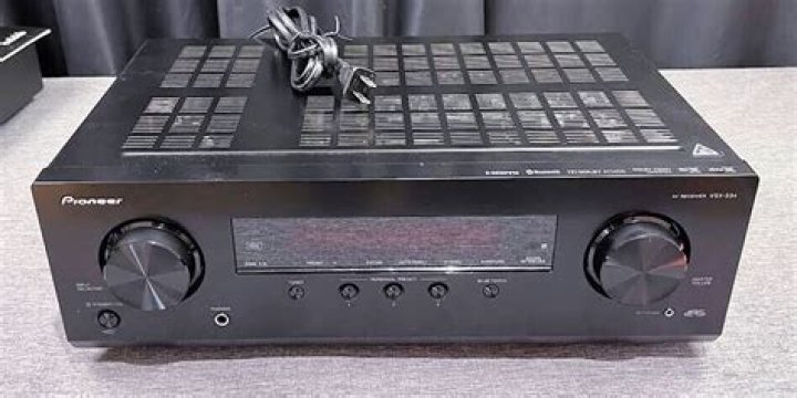 How does vsx-329 pioneer home audio visual receiver work?