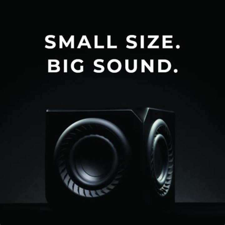 How far apart should outdoor speakers be placed?