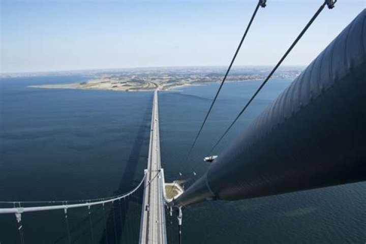How long did it take to build the Great Belt bridge?