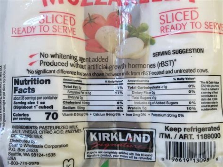 How many calories are in one ounce of mozzarella cheese?