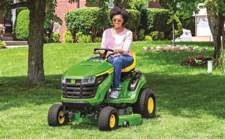 How many hours is a lot for a lawn tractor?