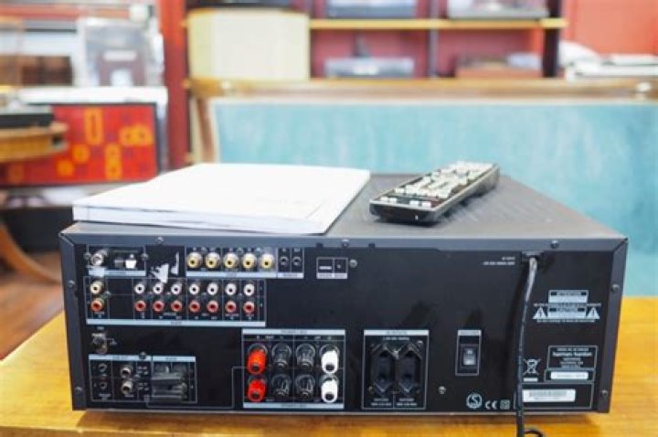 How many Watts Does a Harman Kardon HK 3390 have?