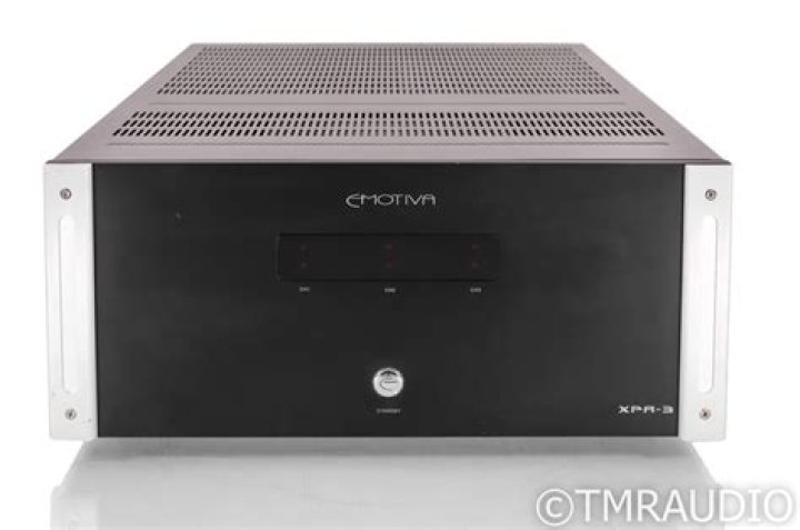 How many watts per channel is emotiva XPA Gen3 power amplifier?