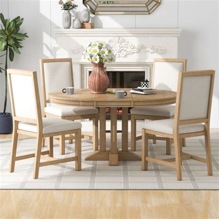 How tall is a 4 seat round dining table?