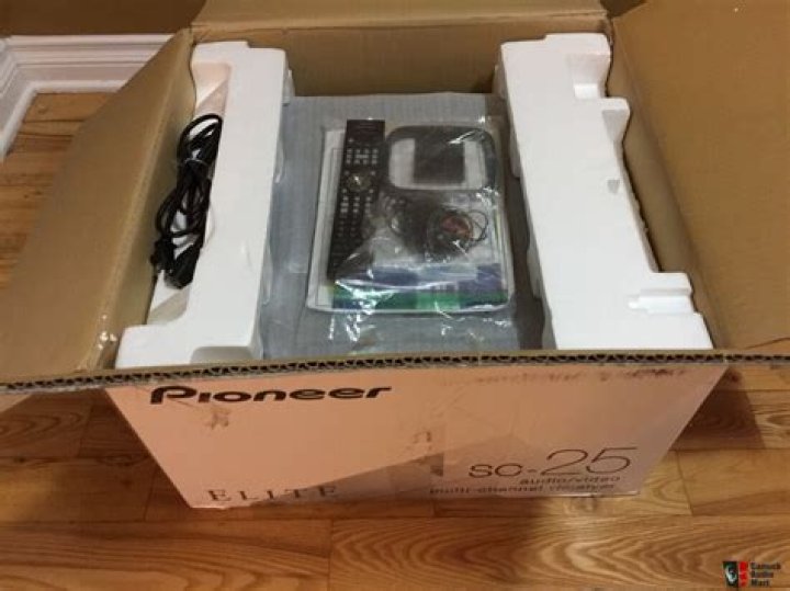 How to connect HDMI to Pioneer Elite SC-25?