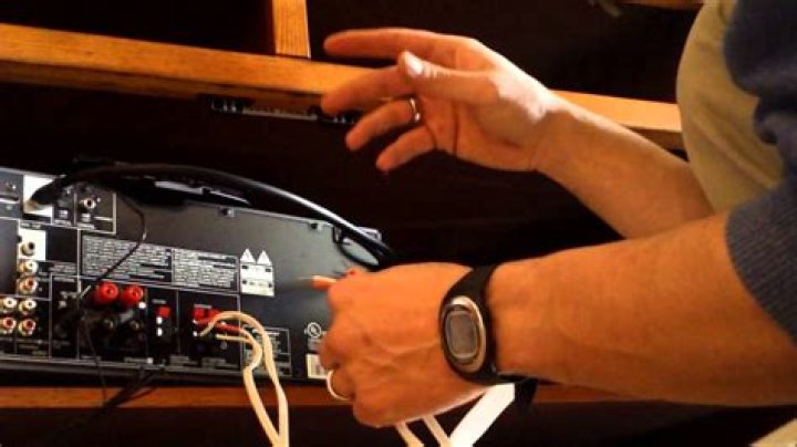 How to connect pioneer receiver to Bose subwoofer?