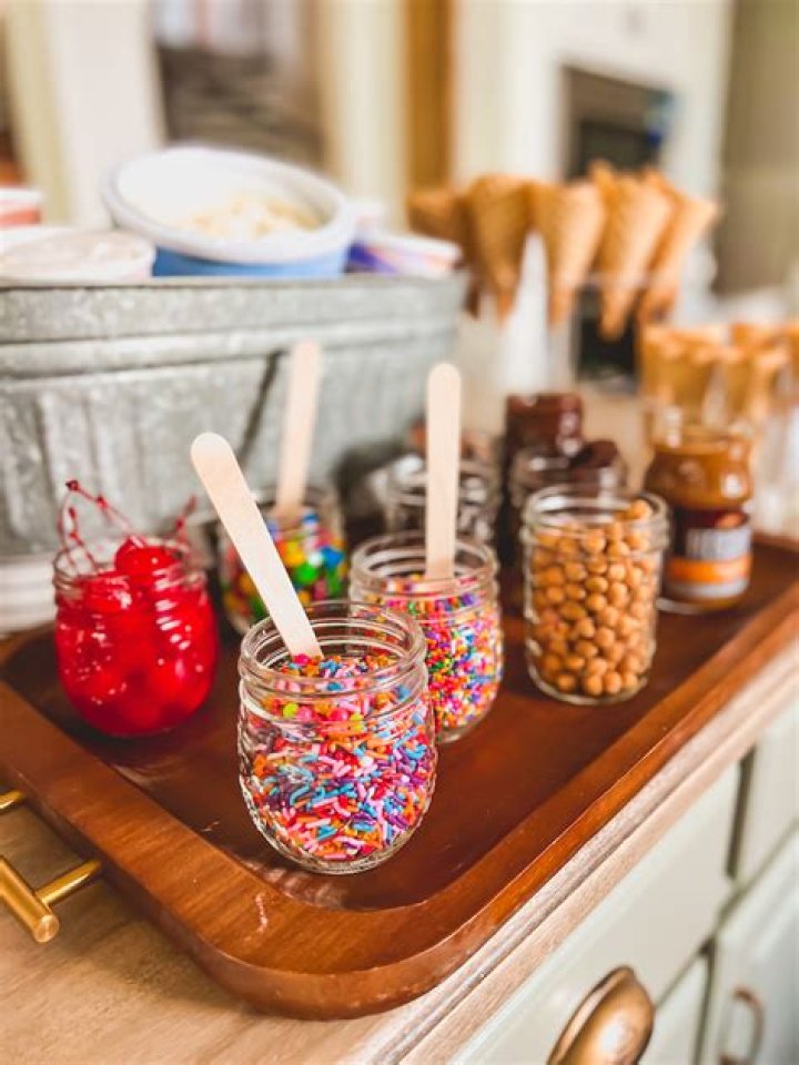 How to create your own ice cream flavor?
