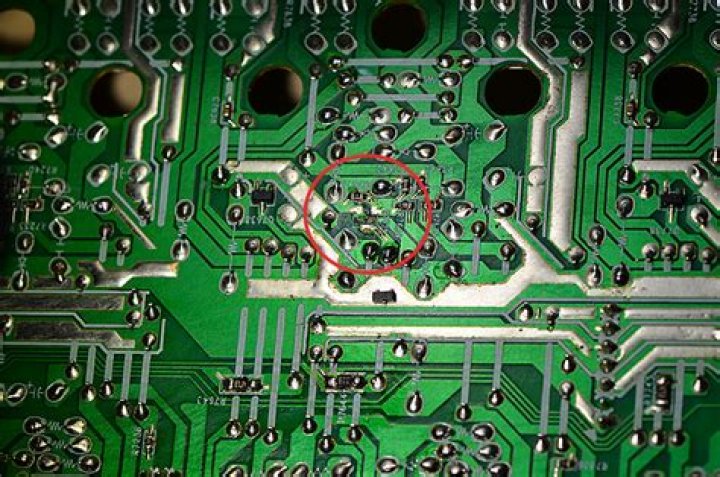 How to fix flashing LED on Denon avr-3312?