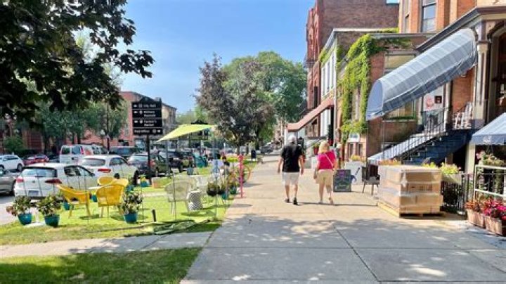 How wide is city sidewalk?