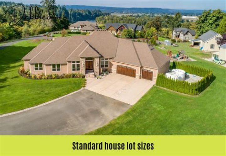 Is 10 acres enough for a house?