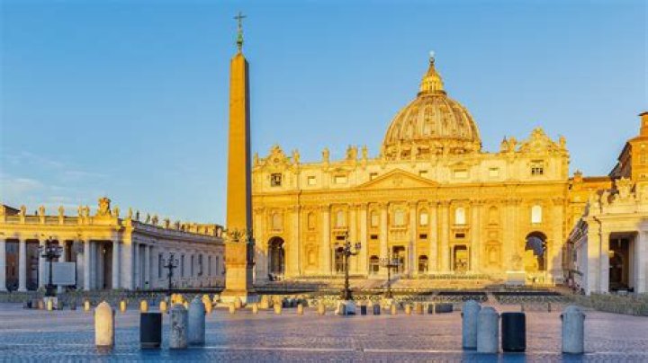 Is a church steeple an obelisk?
