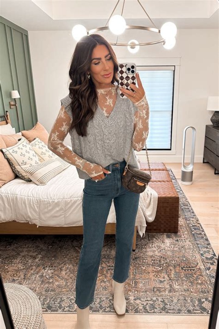 Is acrylic bad to wear?