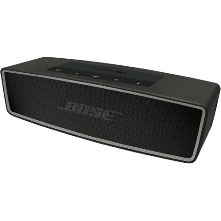 Is Bose SoundLink mini stereo?