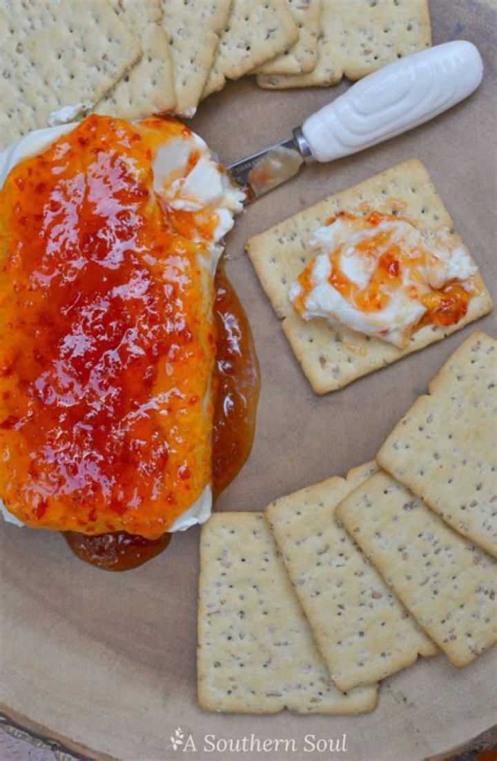 Is cream cheese good with crackers?