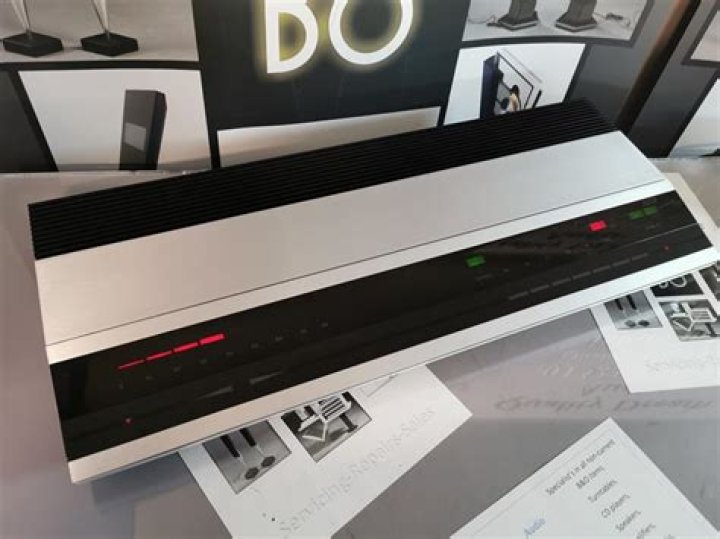 Is the Beomaster 2000 a bang and Olufsen unit?