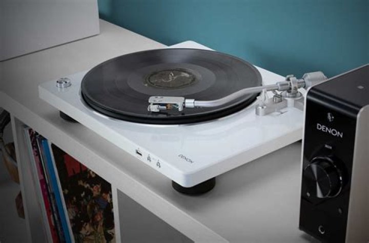 Is the Denon AVR s500bt a good sound receiver?